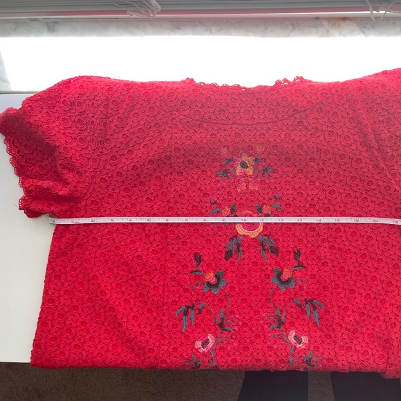 Altar'd State RED embroidered crochet swing top M - Picture 14 of 16